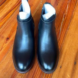 Vance Landon Chelsea size 7 1/2 wide dress shoes
